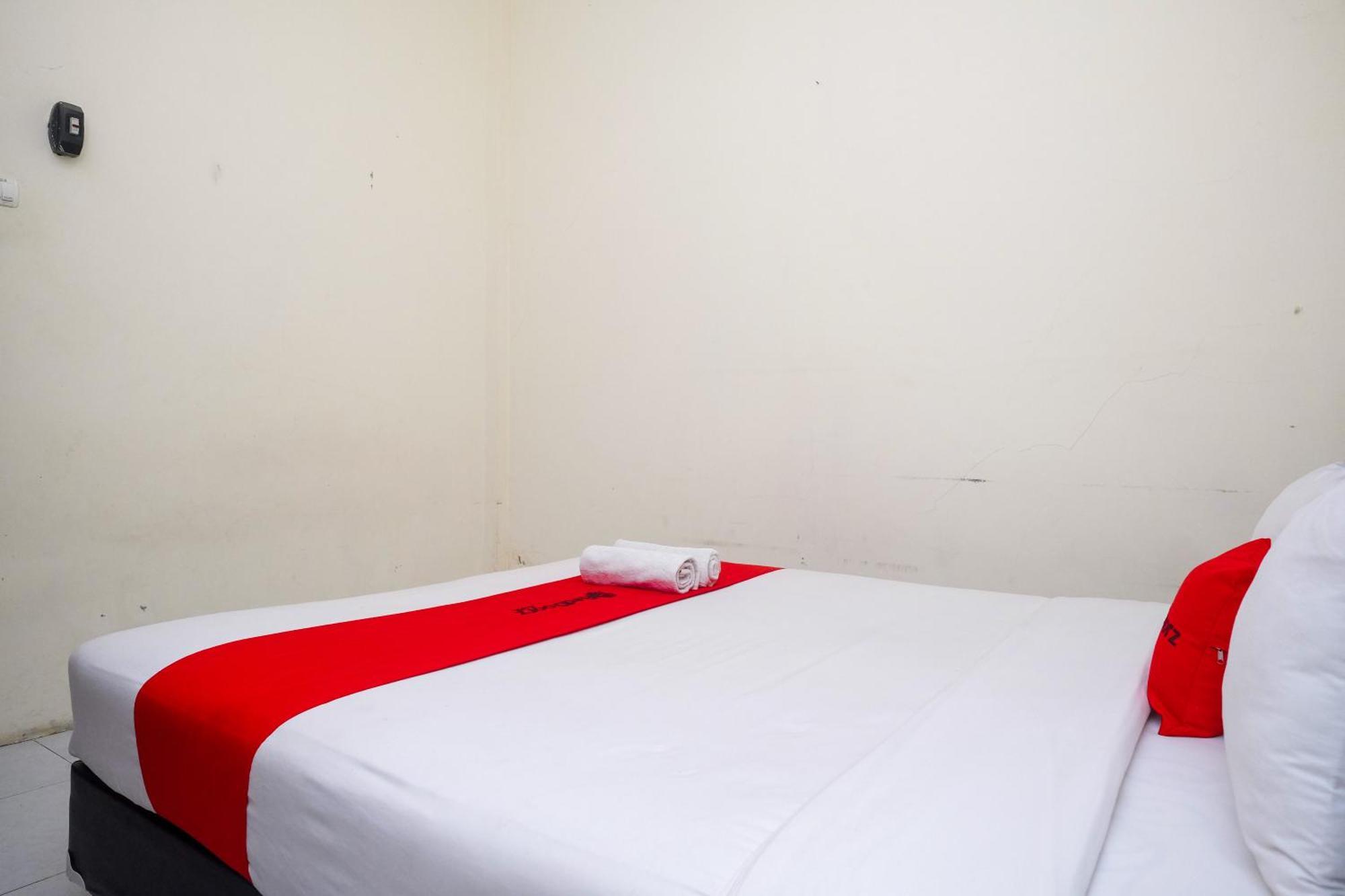 Reddoorz Syariah Near Pakuwon Mall Jogja Kejayan Eksteriør billede