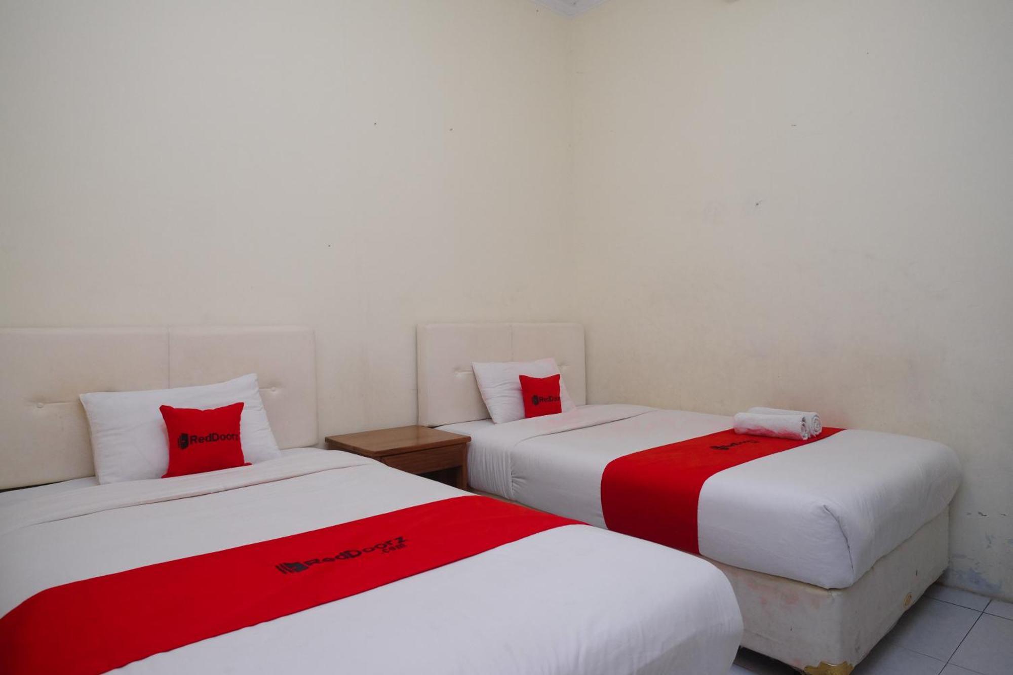 Reddoorz Syariah Near Pakuwon Mall Jogja Kejayan Eksteriør billede