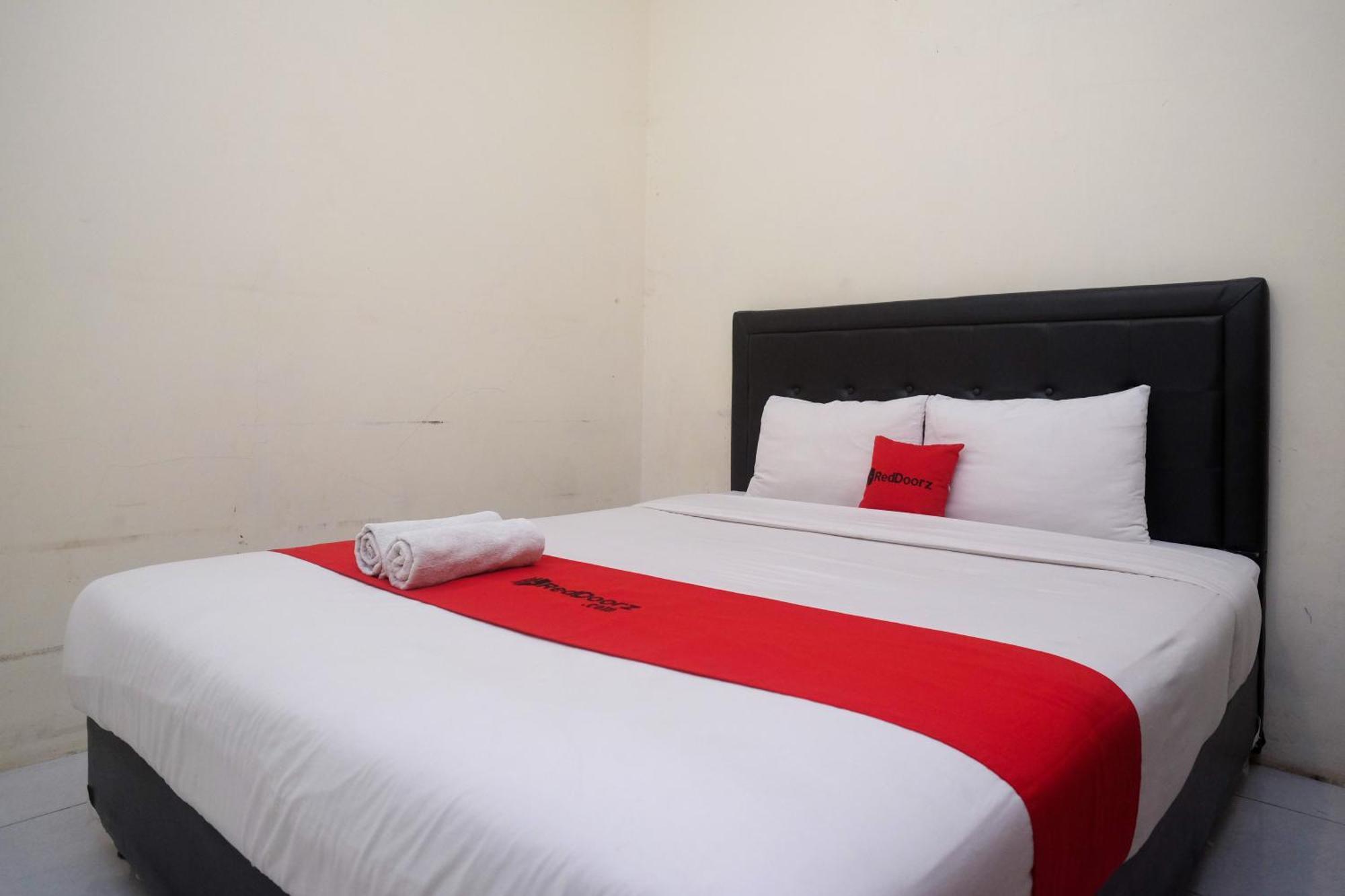 Reddoorz Syariah Near Pakuwon Mall Jogja Kejayan Eksteriør billede