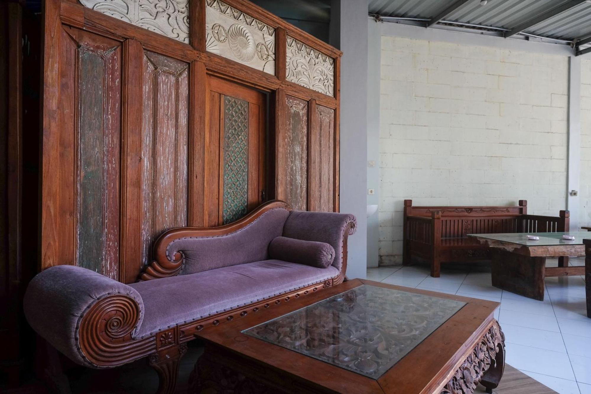 Reddoorz Syariah Near Pakuwon Mall Jogja Kejayan Eksteriør billede