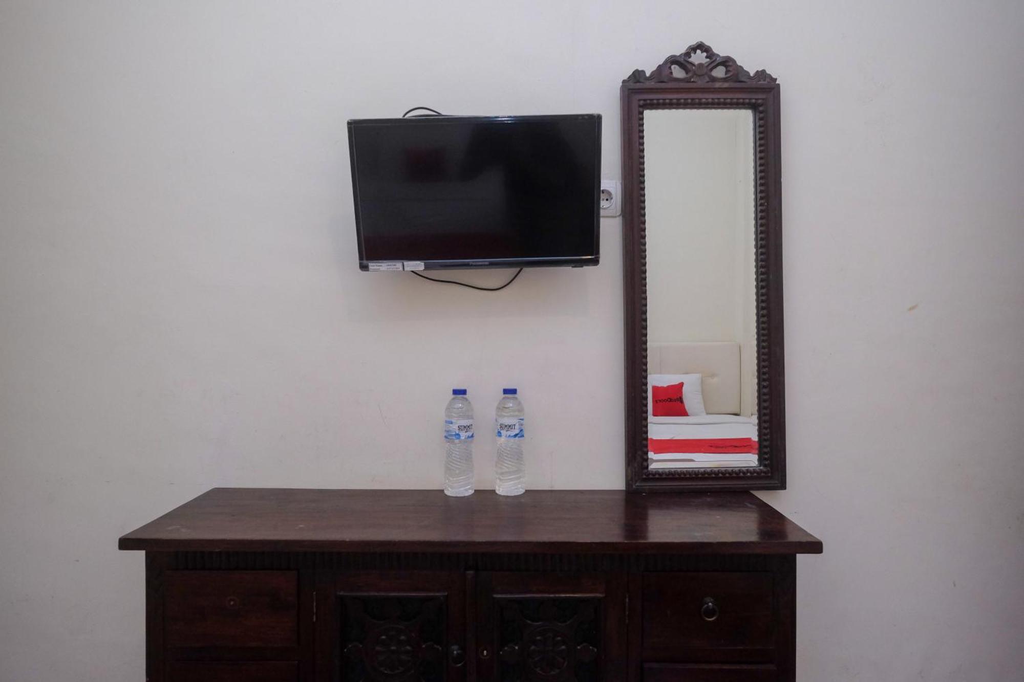 Reddoorz Syariah Near Pakuwon Mall Jogja Kejayan Eksteriør billede