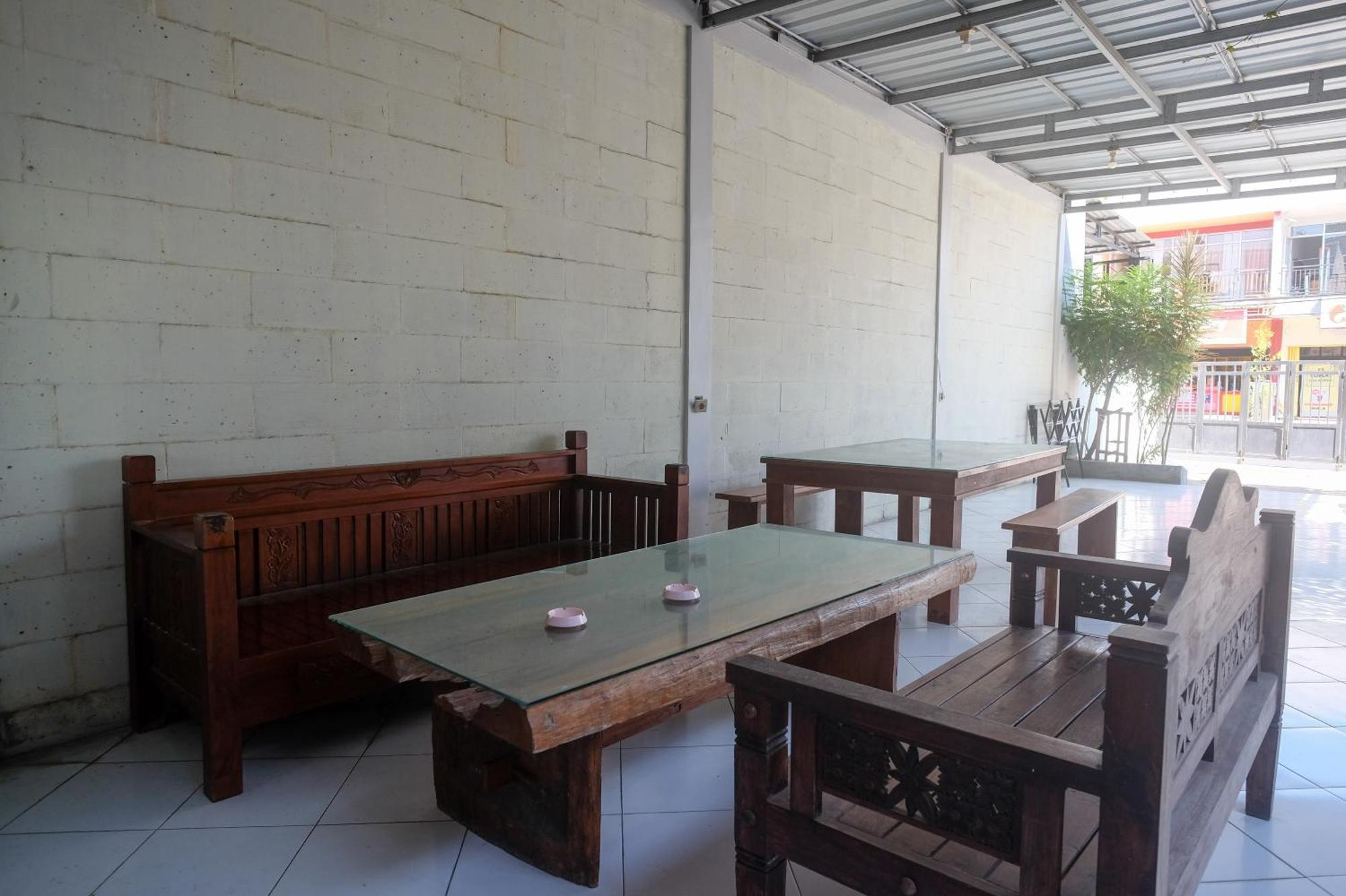 Reddoorz Syariah Near Pakuwon Mall Jogja Kejayan Eksteriør billede