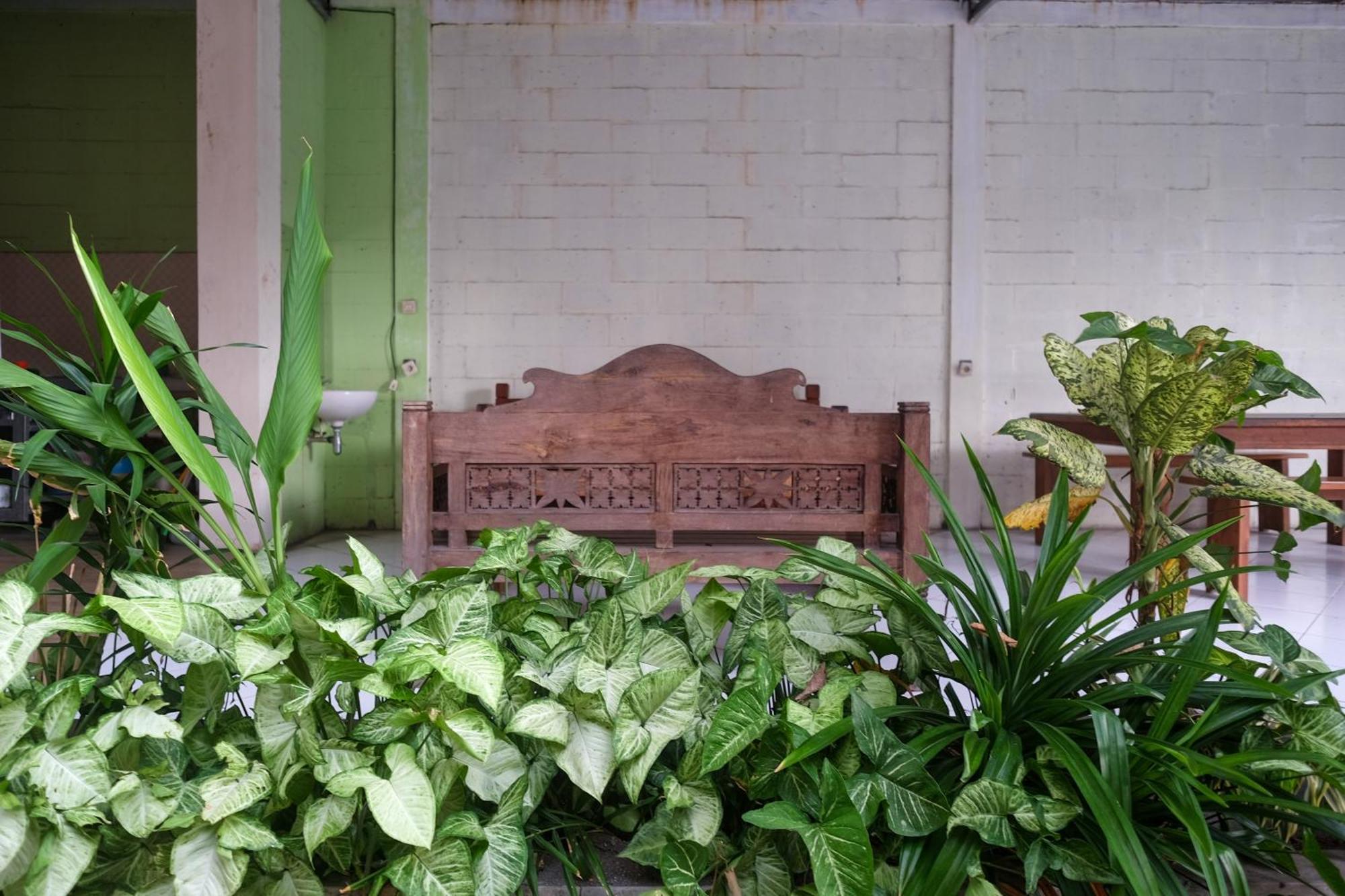 Reddoorz Syariah Near Pakuwon Mall Jogja Kejayan Eksteriør billede
